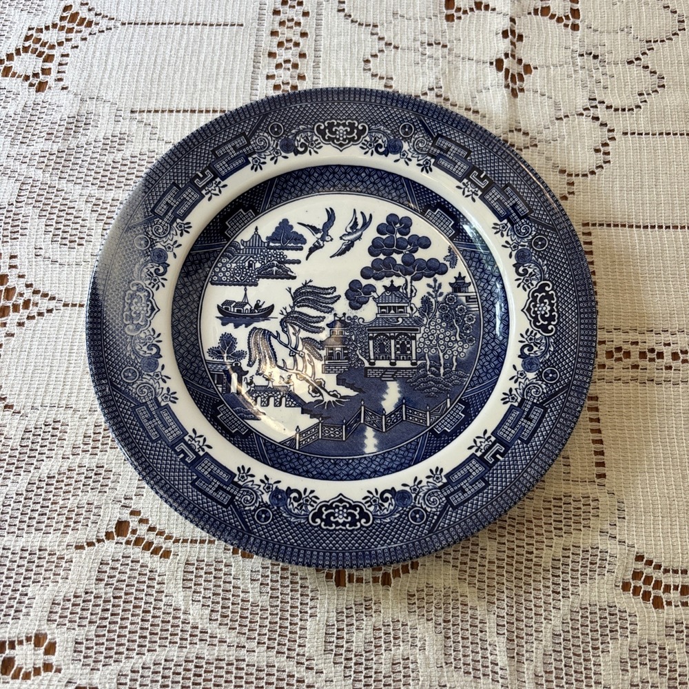 Vintage Churchill China England Blue Willow Salad Plate 8" Transfer Error -